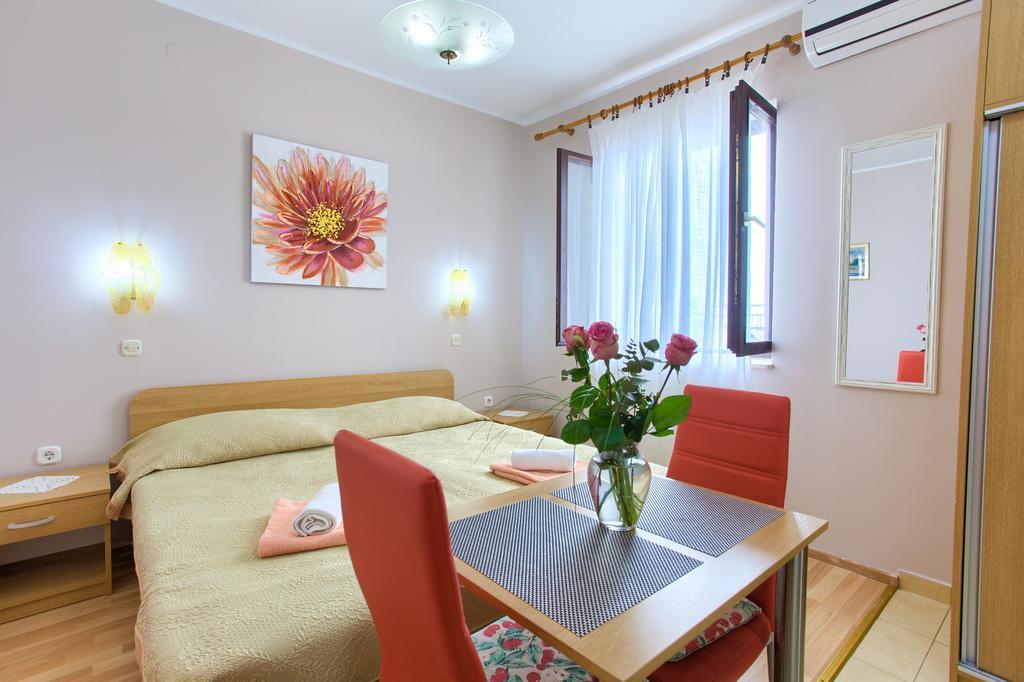 Nadija Studio Apartmani Крк Экстерьер фото